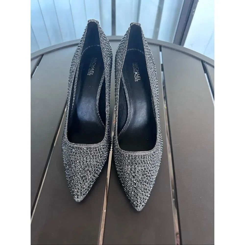 Michael Kors Black Rhinestone Pumps Size 8M - Picture 11 of 15
